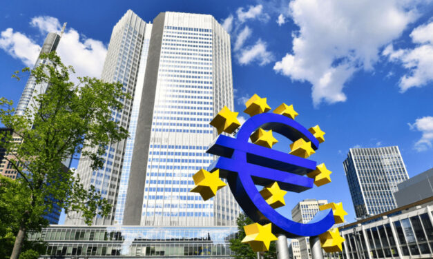Európska centrálna banka pravdepodobne zníži úrokové sadzby skôr ako USA
