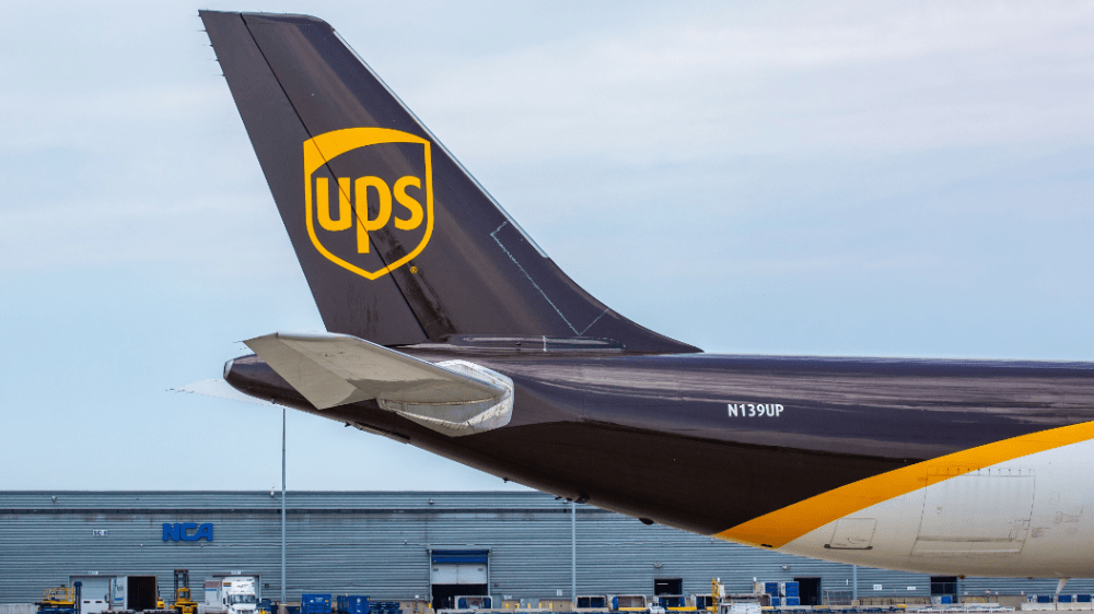Spoločnosť UPS získala miliardovú zákazku. Prebrala ju FedExu