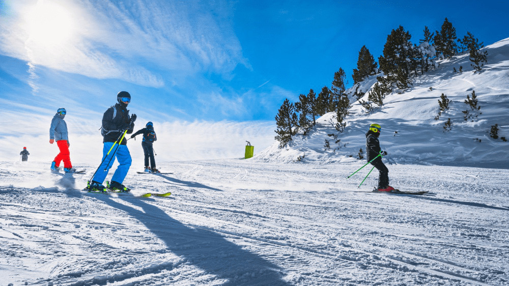 Lyžiari, pozor: V novej lyžiarskej sezóne vám zrejme pribudne nová povinnosť