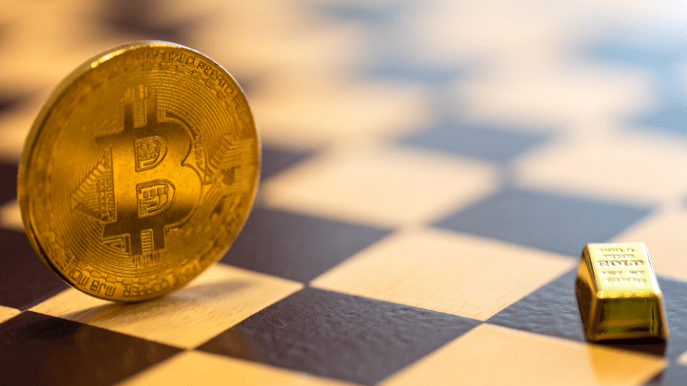 Bitcoin sa stal témou slovnej roztržky skúsených obchodníkov. Je kritika BTC len marketingom?