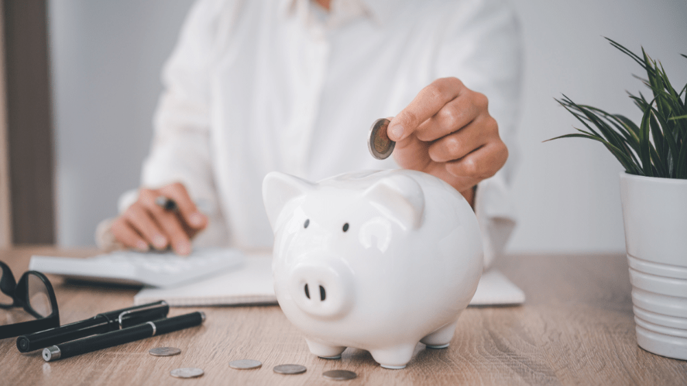 Slováci zvyšujú svoje úspory. Banky zaznamenali príliv vkladov