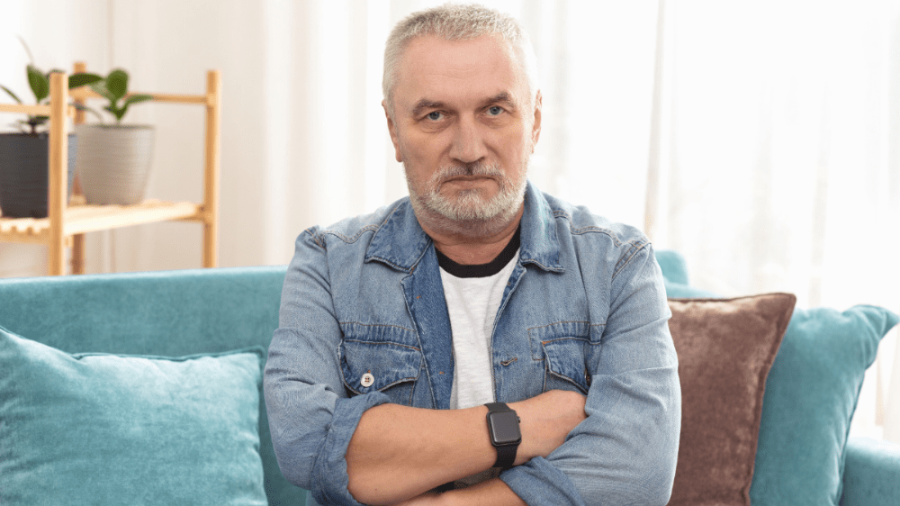 Penzisti budú mať nižšie dôchodky. Klesnú o desiatky eur