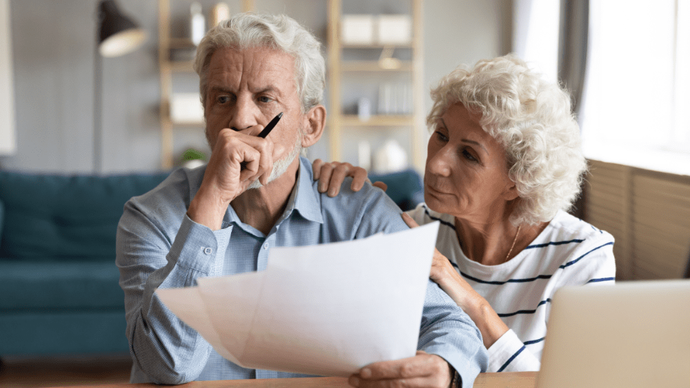 Slováci sa môžu „upratovacou“ chybou pripraviť o dôchodok. Vždy si odkladajte tento dokument