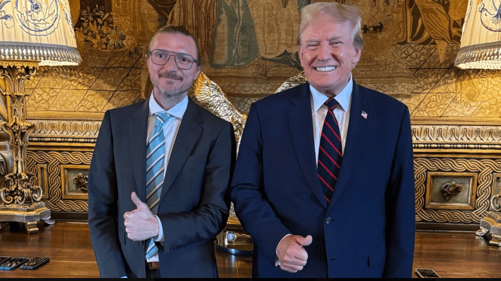 Spoluzakladateľ Krakena osobne zašiel za Trumpom. „Priniesol“ mu skutočne štedrý darček