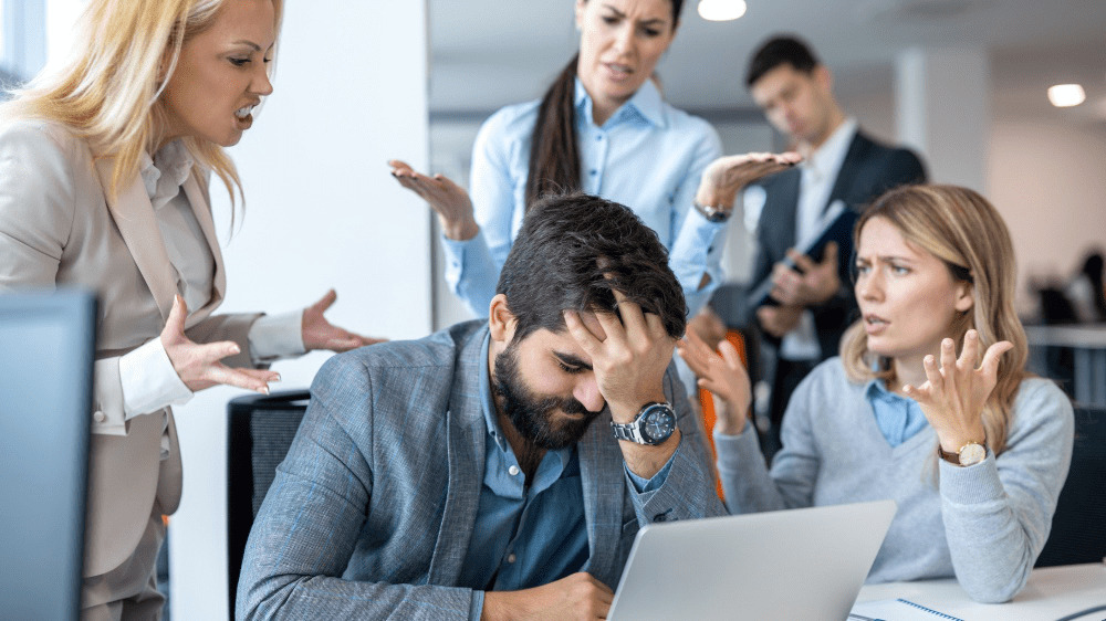 7 % podnikateľov zvažuje obmedzenie podnikania. Dôvody sú jasné