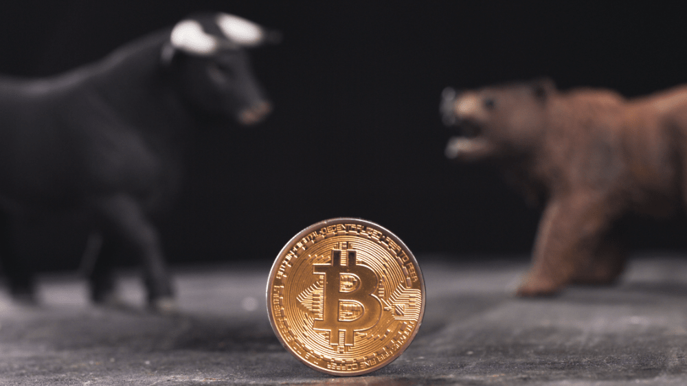 Bitcoin: Toto sú 3 obrovské riziká pre leto