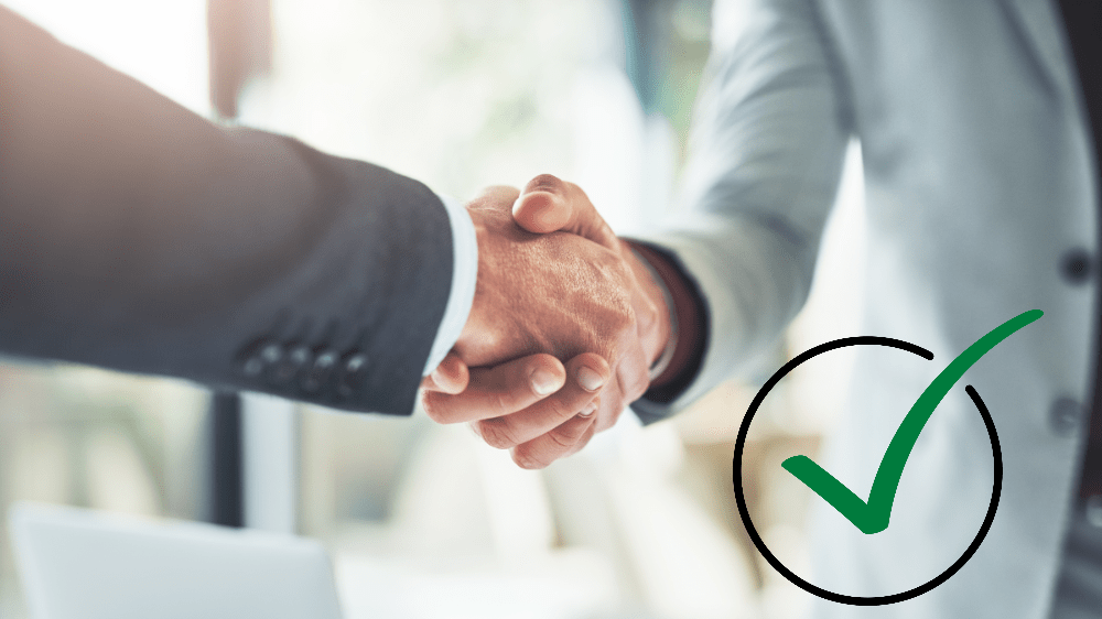 Extra balíček benefitov, príplatky či flexibilný pracovný čas. Finančná správa hľadá posily