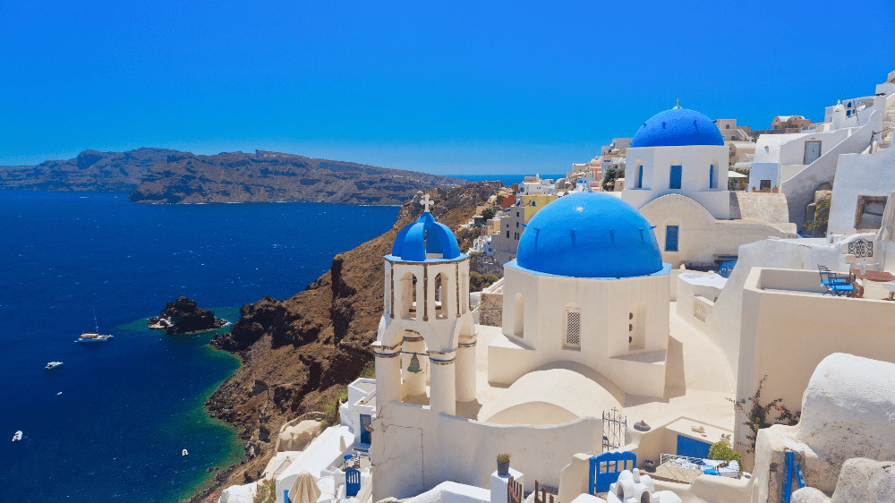 Grécke ostrovy hlásia poplach. Hľadajú rovnováhu medzi ekonomikou a turizmom