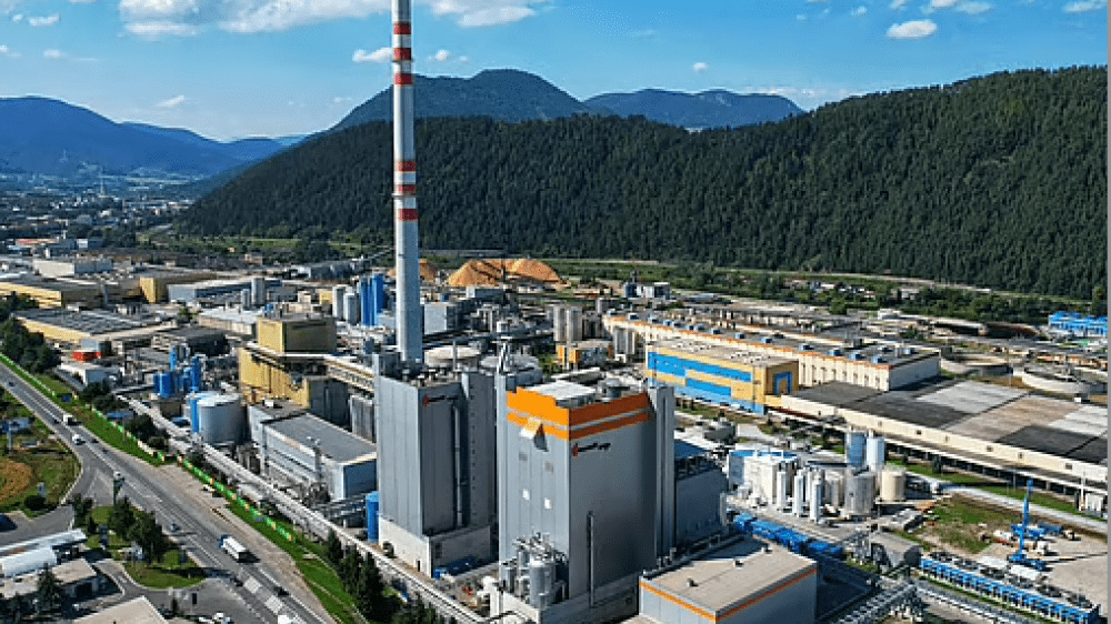 Slovenský gigant vo výrobe papiera čaká odstávka. Pripravte sa na kolóny