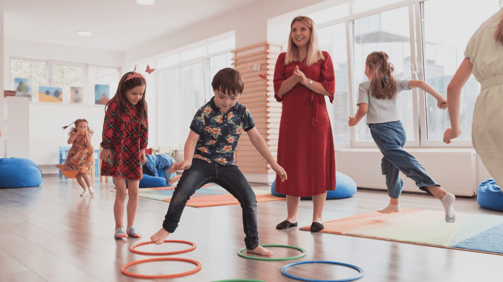 Zamestnávateľom zrejme pribudne nová povinnosť. Týka sa detí zamestnancov