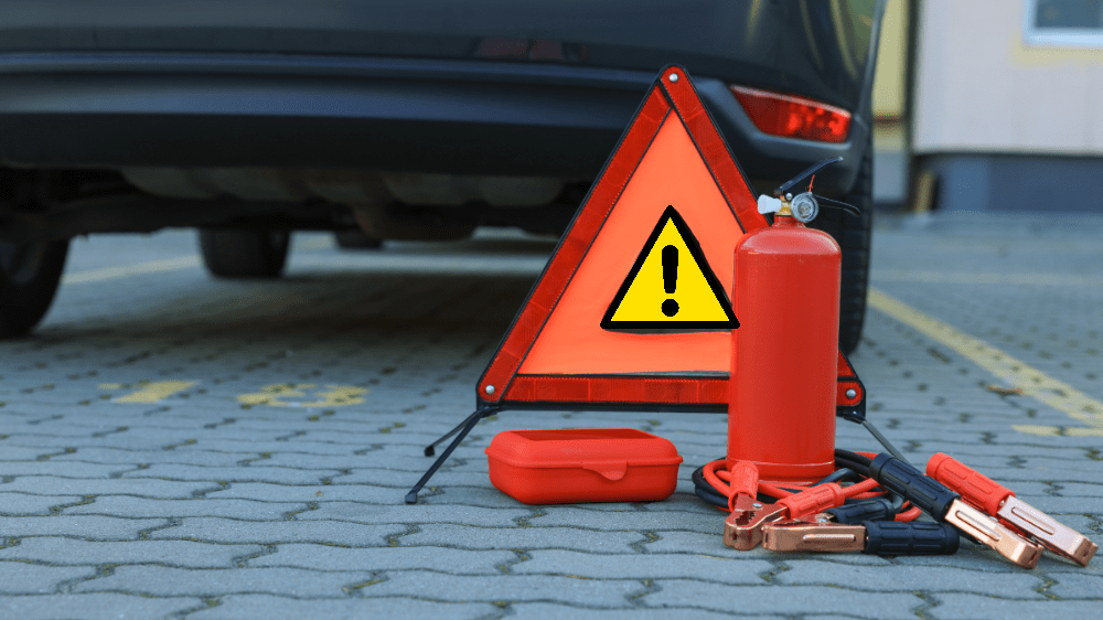 Hrozí zásadná zmena povinnej výbavy vozidla? Rozhodnutie jednej krajiny môže ovplyvniť celú úniu