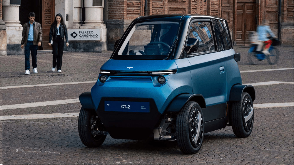 Mini mestský elektromobil s nastaviteľnou šírkou? Aj takéto čosi bude čoskoro jazdiť po cestách