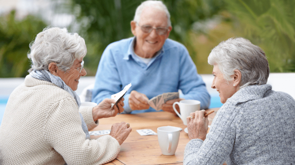 Štátne výdavky na dôchodky zhoršujú rozpočet Slovenska, NKÚ upozorňuje na vysoké riziko