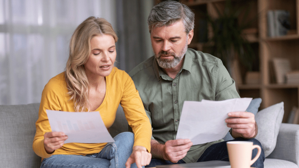 Slováci vedia, že na dôchodok si musia našetriť. Ohrozujú ich ale podvody