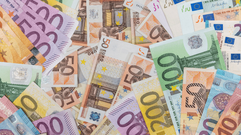 Slovenské banky majú ťažkosti. Ich zisky výrazne klesli