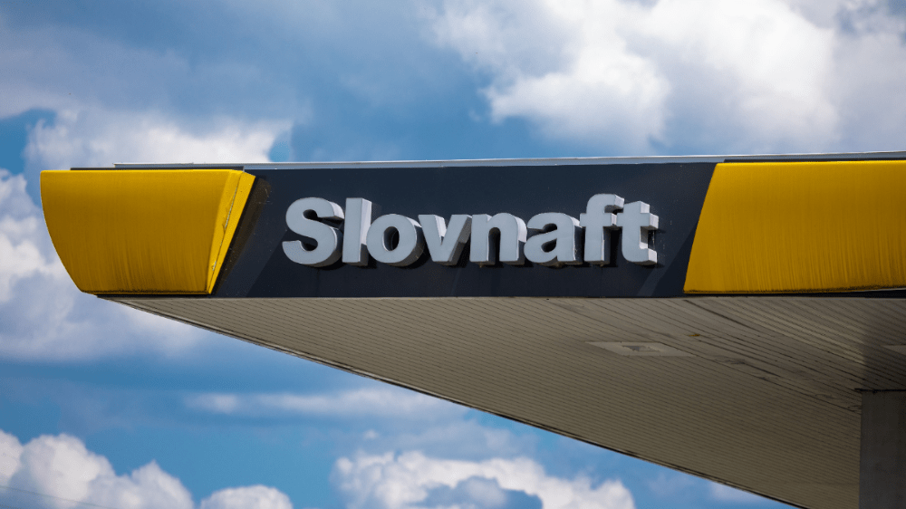 Slovnaft odstavil výrobu. Rafinériu to bude stáť 100 miliónov eur
