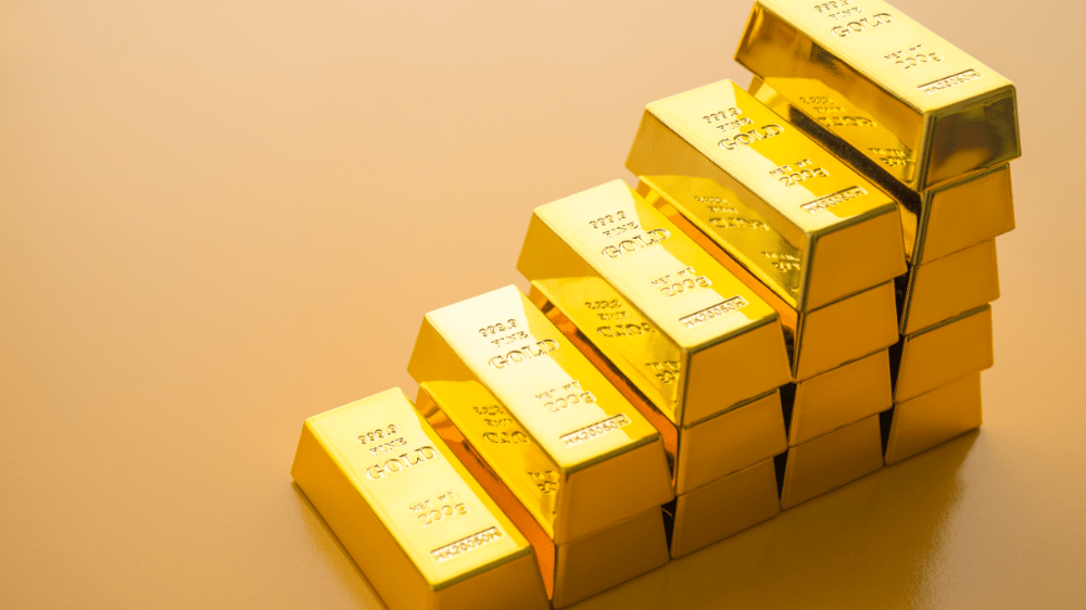 Zlato môže do roku 2025 prekročiť hranicu 3 000 dolárov, zhodli sa experti