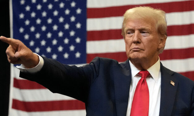 Trump vyhlásil, že kryptomeny sú budúcnosťou a vyzýva ľudí, aby si osvojili digitálne aktíva