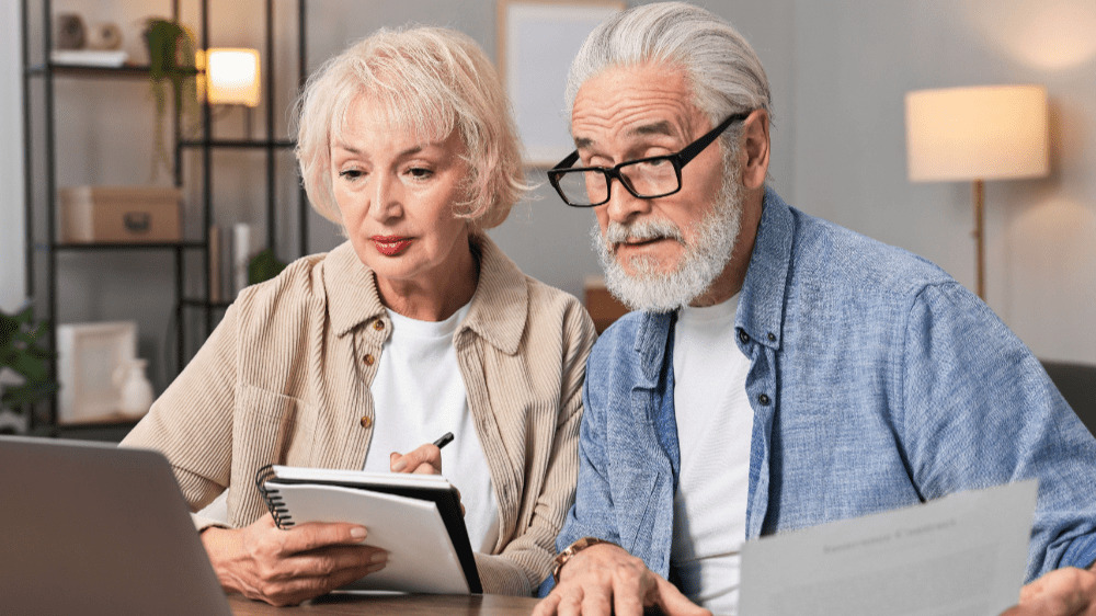 Niektorí penzisti môžu požiadať o vyšší dôchodok. Poznáme presný postup