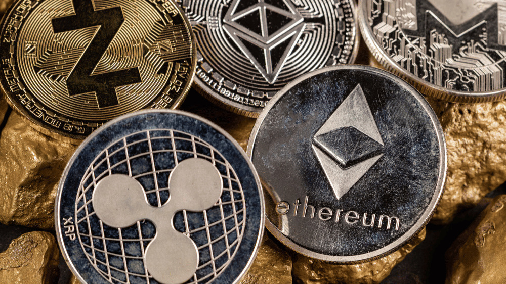 Pozornosť investorov sa z Bitcoinu presúva na altcoiny