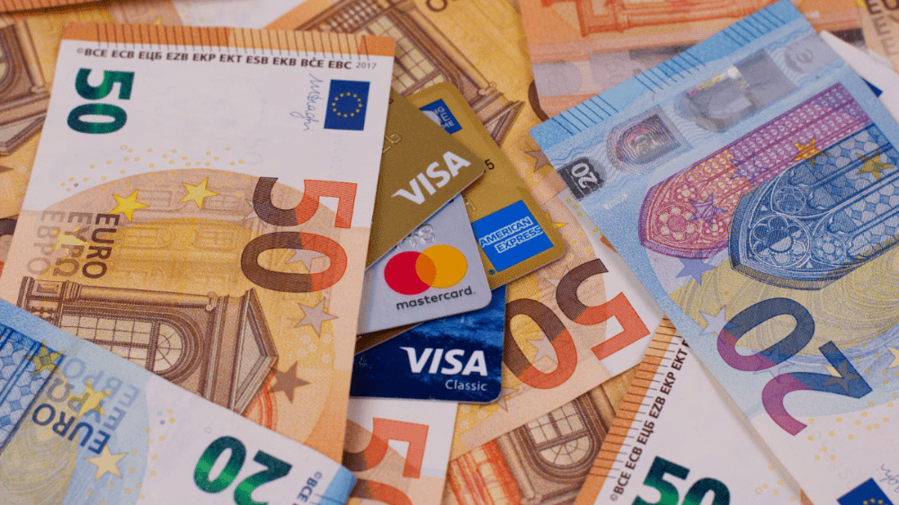 Banky bijú na poplach. Nová daň spôsobí katastrofu