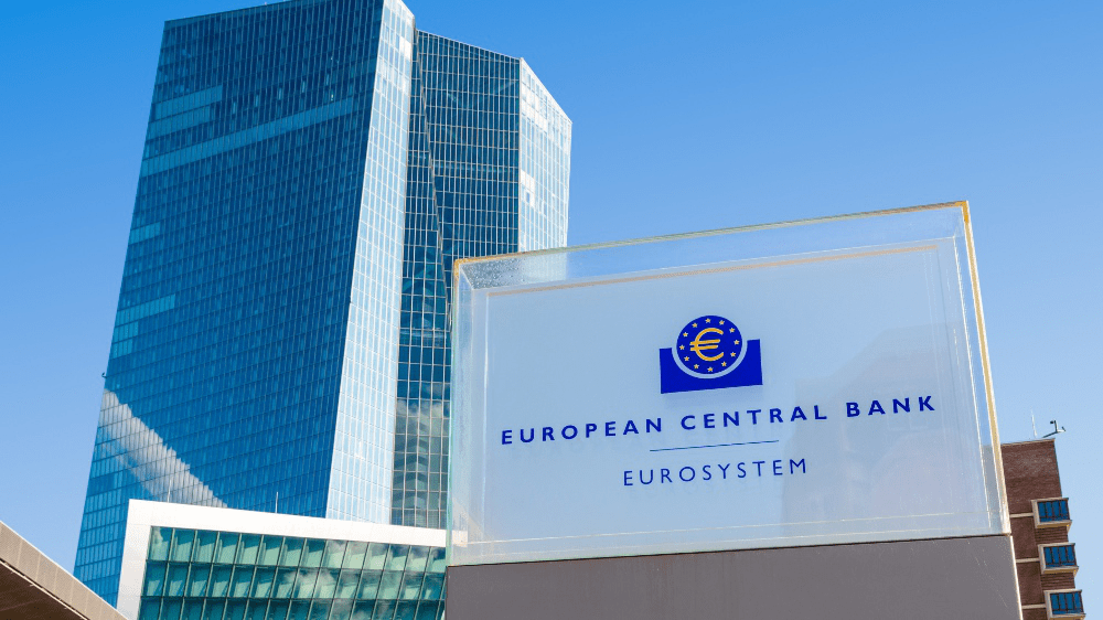 K transakčnej dani má výhrady aj ECB. Vyzýva na jej úpravu