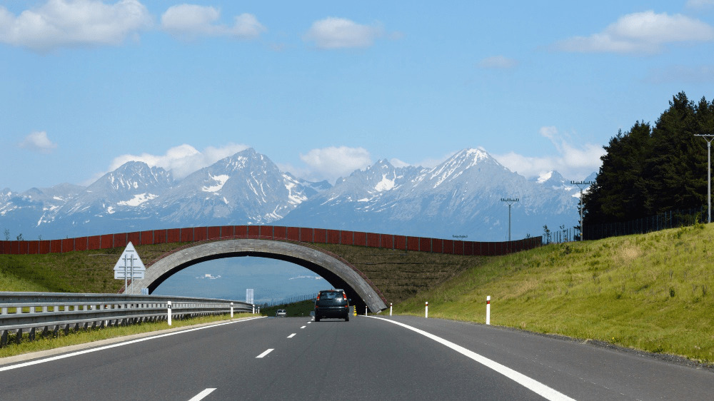 Práce na tuneli Višňové pokračujú. Prebieha proces prísny na čas