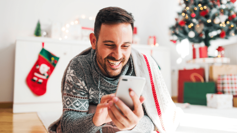 Najväčší operátori sľubujú štedré Vianoce. Čo ponúka Telekom, Orange a O2?