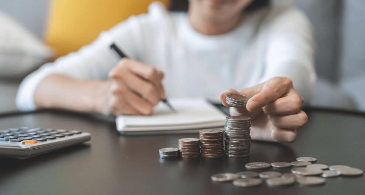 Každé euro sa počíta: Ako si vytvoriť rezervu aj s malým príjmom