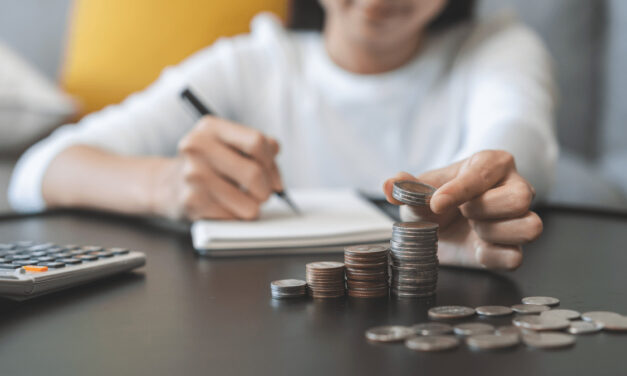 Každé euro sa počíta: Ako si vytvoriť rezervu aj s malým príjmom
