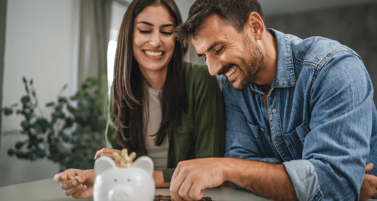 Appky im pomáhajú sporiť, ale rezerva chýba. Generácia Z riskuje