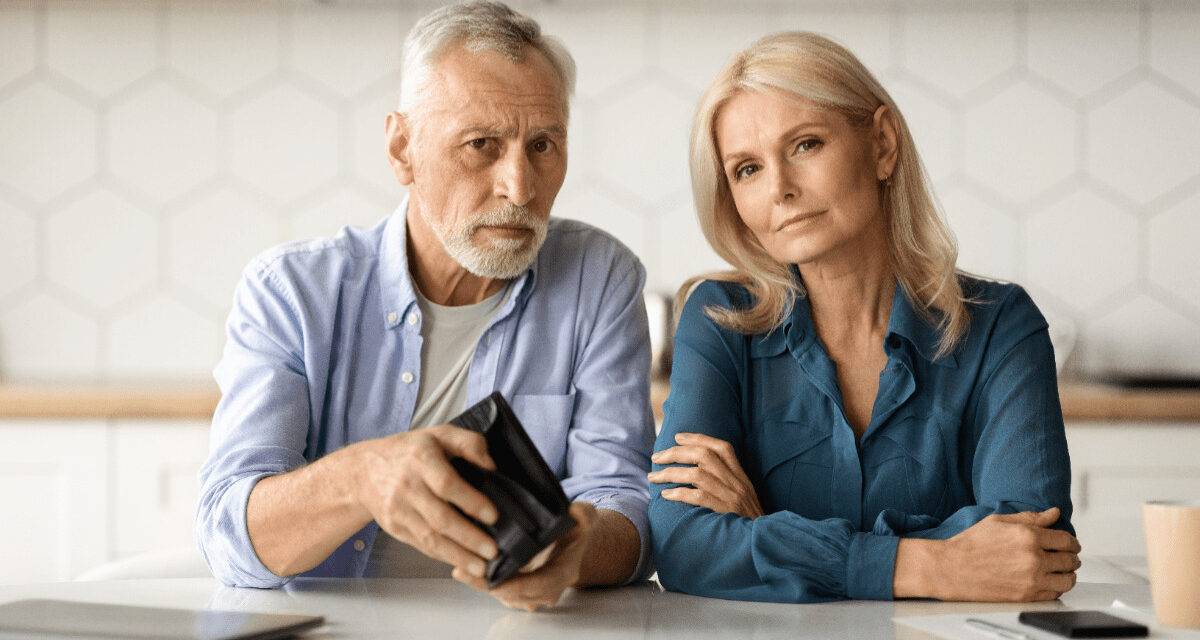 Slováci prežívajú rekordný finančný stres: Alarmujúce čísla odhaľujú krutú realitu