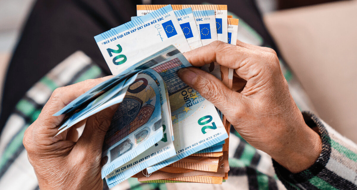 Ako mesačná úspora 250 € môže priniesť miliónový dôchodok