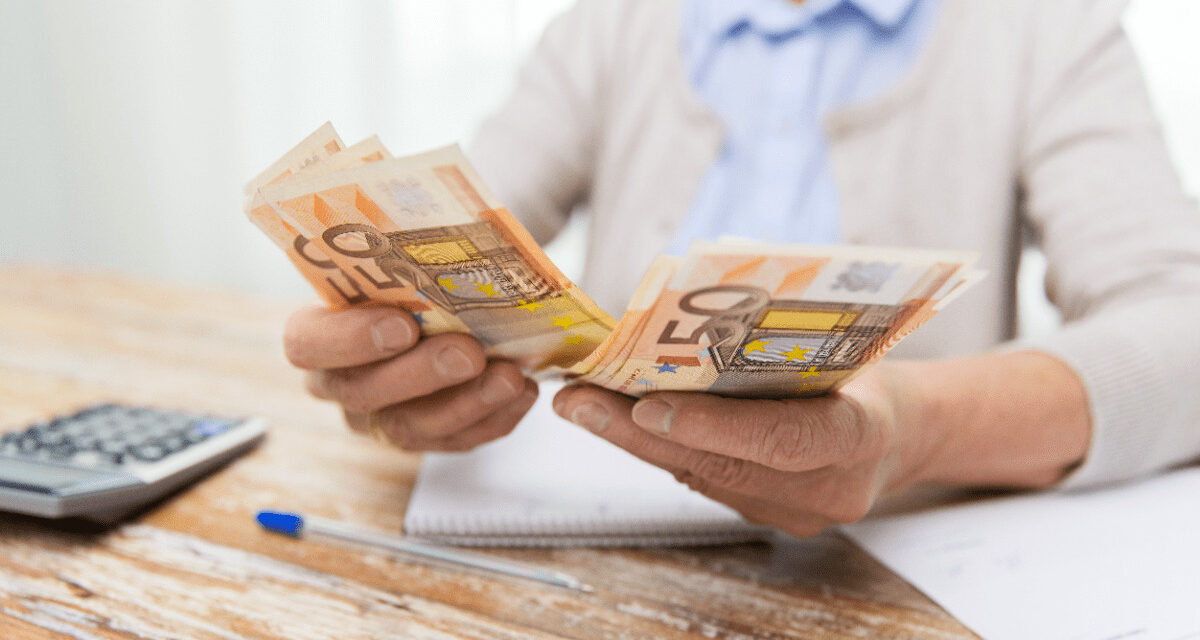 Dôchodok aj bez práce: Na Slovensku ho štát vypláca jednej skupine ľudí