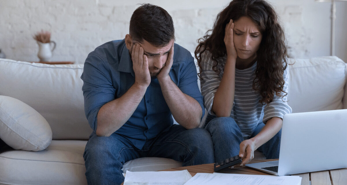 Európania utiahli opasky: 75 % ľudí sa obmedzuje kvôli hypotéke. Na čom šetríme najviac?