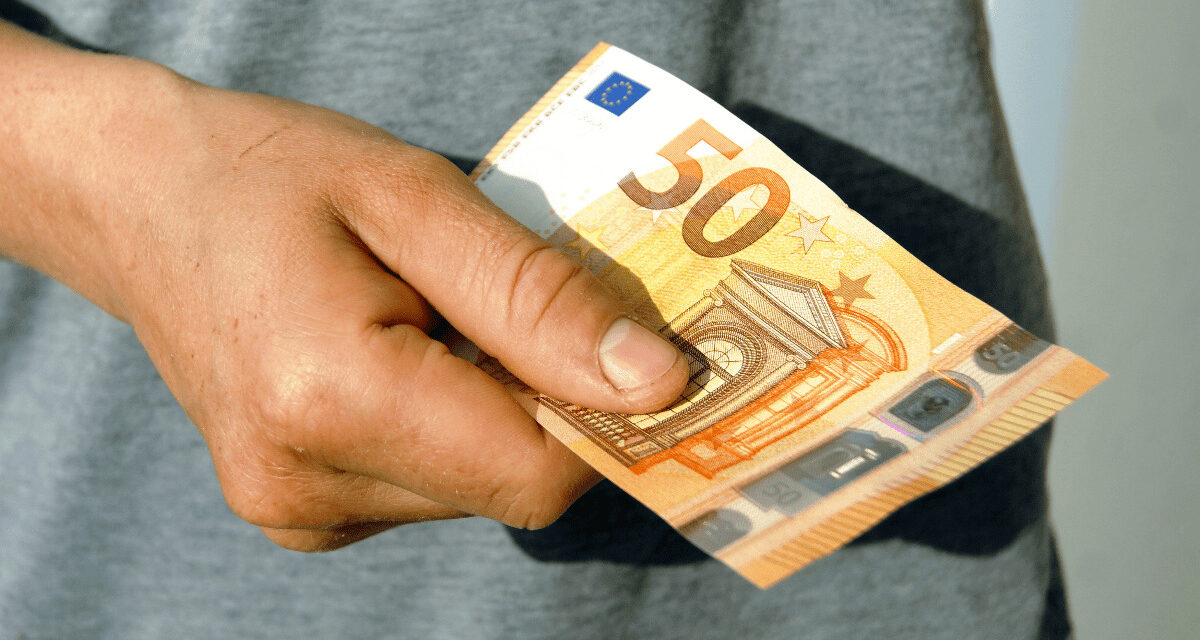 Ako začať investovať s 50 € mesačne a budovať bohatstvo