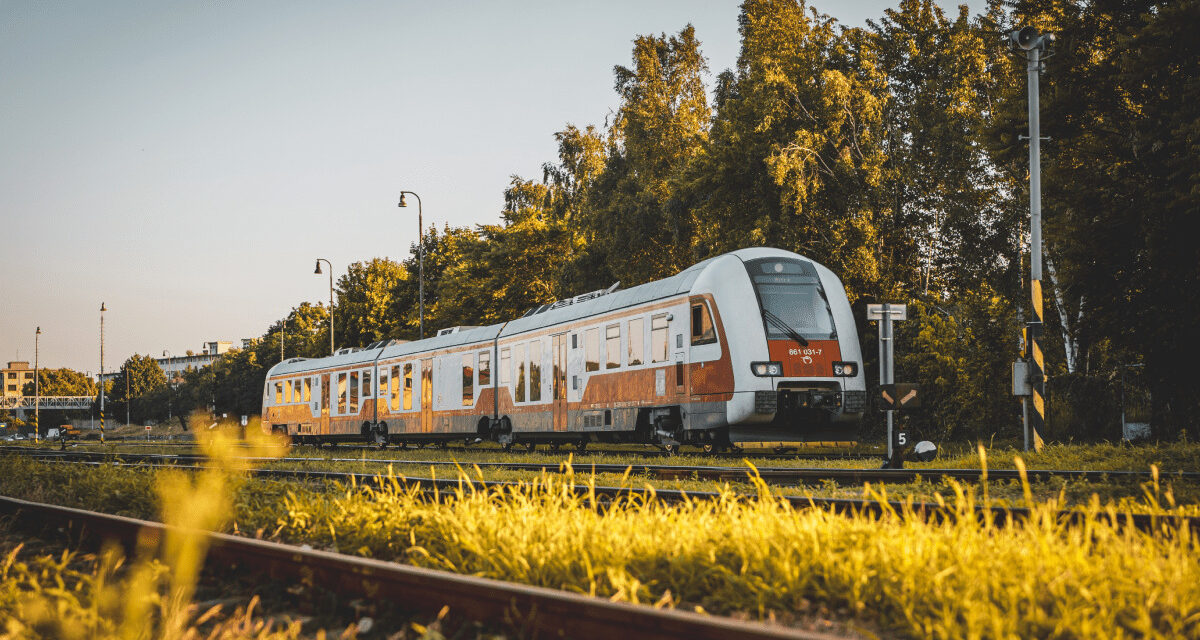 Bratislava–Košice pod tlakom: Obsadenosť vlakov vystrelila
