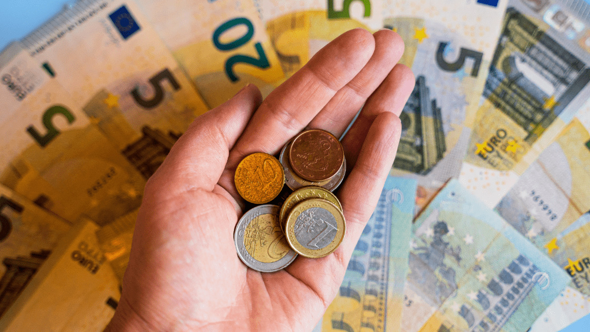 Slováci nevedia šetriť