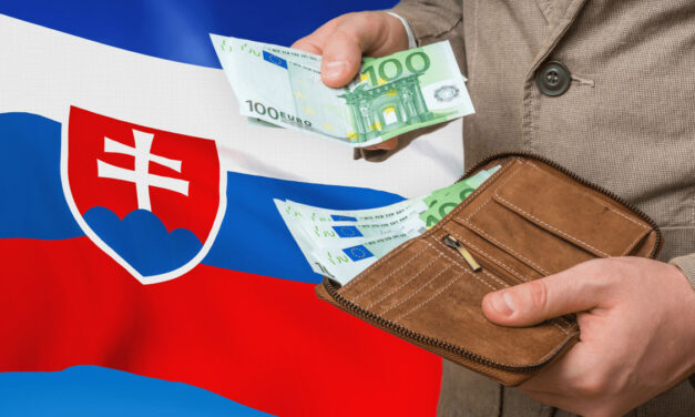 Predseda RRZ bez servítky: Slovensko ide na dlhový autopilot