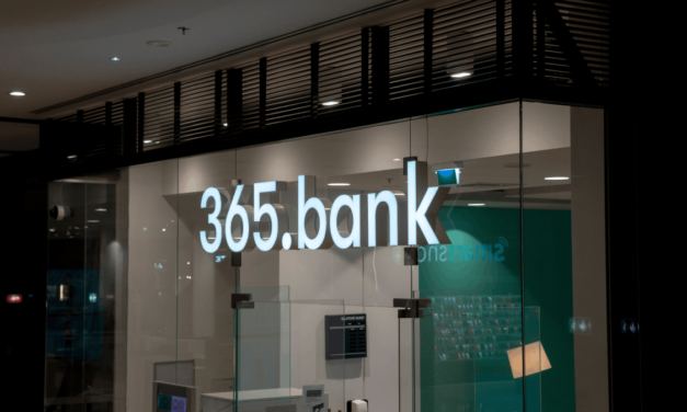 Klesajú úroky a rastú hypotéky: 365.bank ukázala číslo, ktoré zaujme