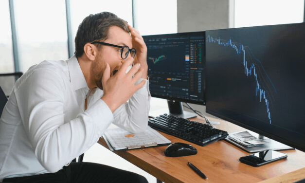Bitcoinu hrozí pád na 50 000 $: Rozhodne sa už do konca januára