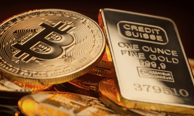 Bitcoin verzus zlato: Koniec zlatej éry a hrozba 50 % prepadu