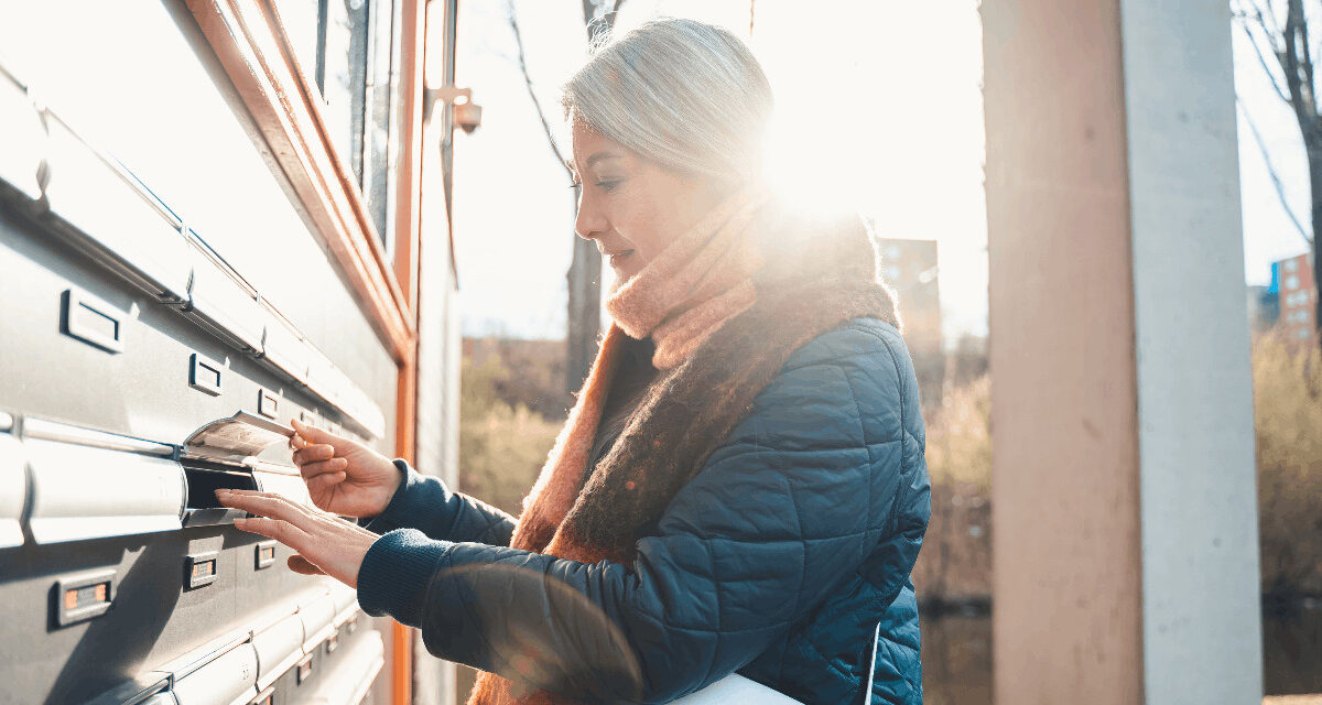 Energopoukazy vyvolali paniku: Slovenská pošta radí, ako sa najľašie dostať k peniazom