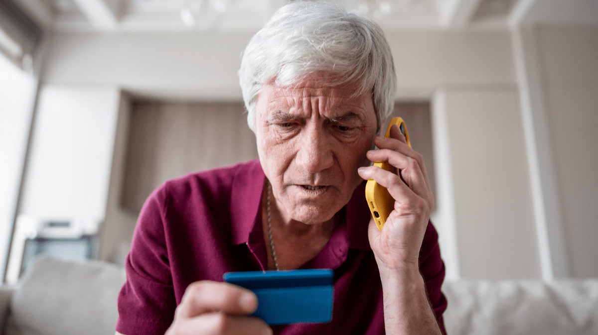 Podvodníci útočia na Slovákov