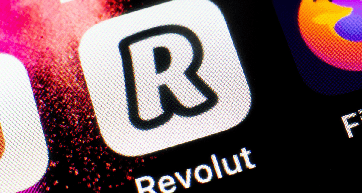 Revolut prišiel s novinkou, ktorú podvodníci neznášajú: Dokáže zabrániť tomu, aby ste prišli o peniaze