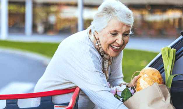 Seniori môžu nakupovať lacnejšie: Tento bonus im ušetrí desiatky eur