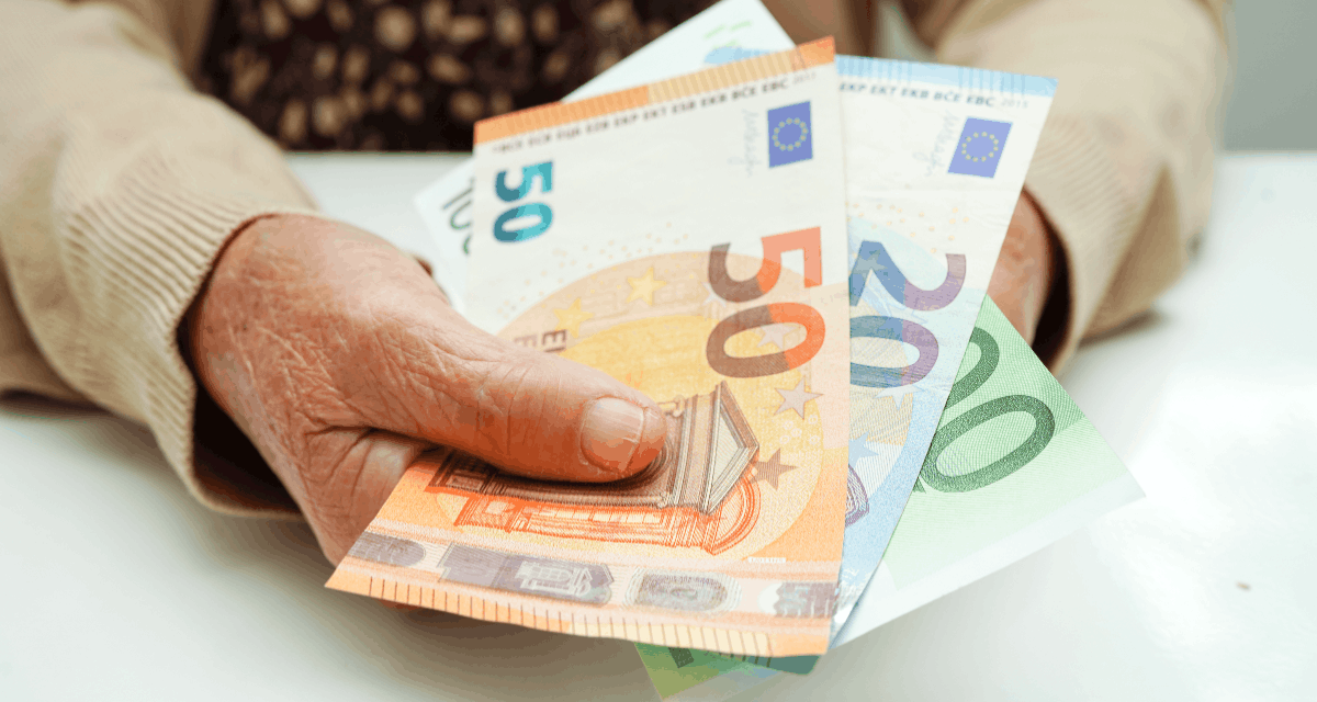 Slováci panikária kvôli dôchodkom: Štátny systém nestačí, druhý pilier láme rekordy