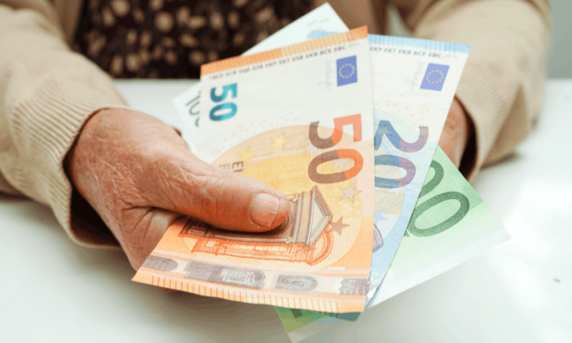 Slováci panikária kvôli dôchodkom: Štátny systém nestačí, druhý pilier láme rekordy