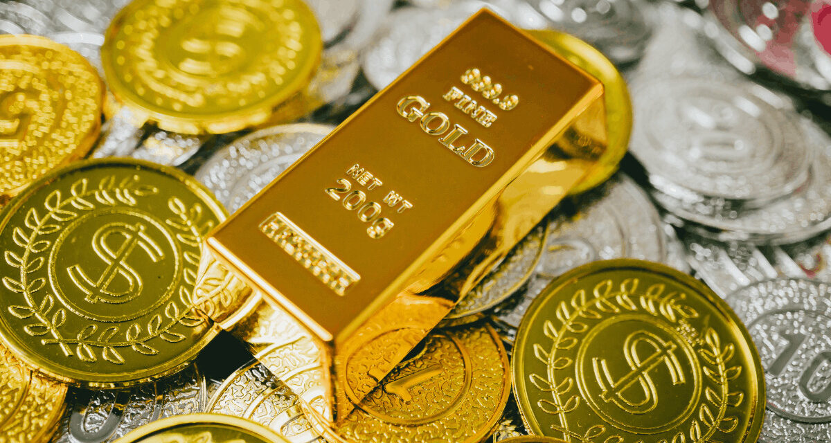 Zlato prepisuje dejiny s cenou 5 000 $, striebro šokuje trhy