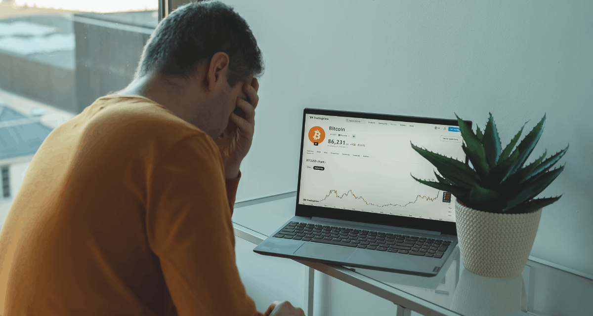 Likvidita slabne a napätie rastie: Čo čaká Bitcoin najbližšie?